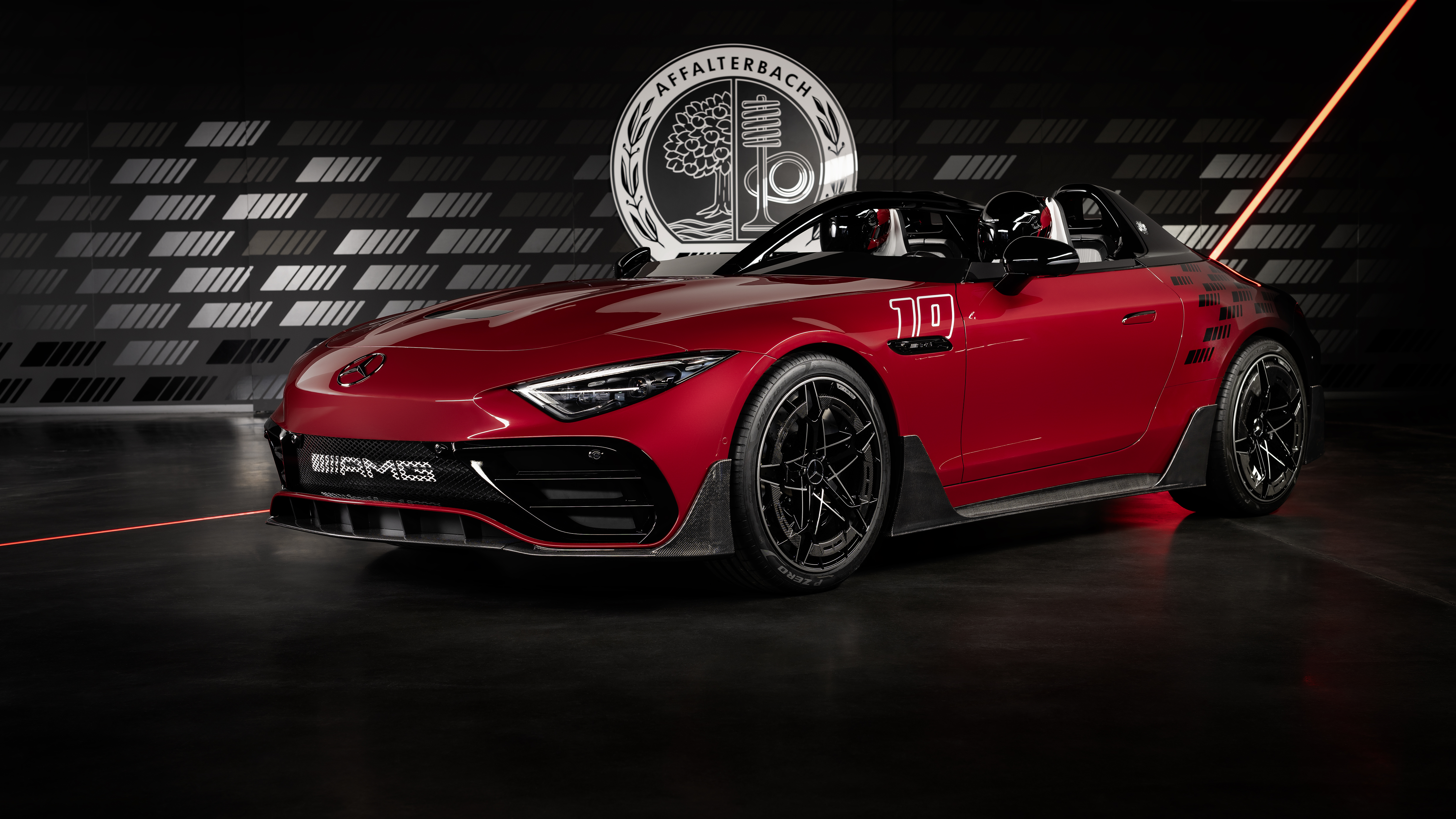 Mercedes-AMG PureSpeed | Exkluzivní roadster | Mercedes-AMG Mercedes-AMG PureSpeed – exkluzivní sportovní roadster bez střechy.