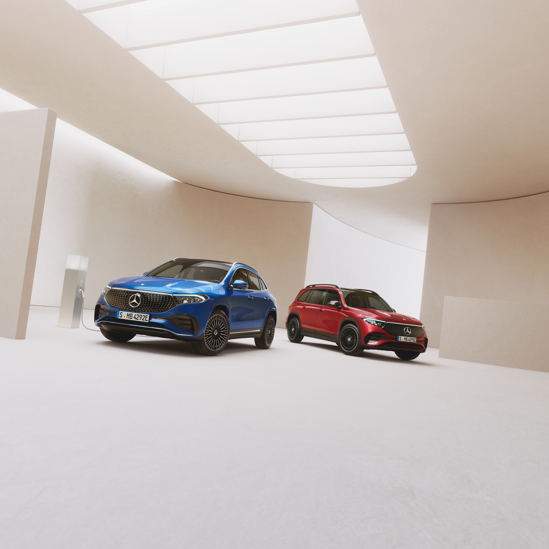 Doba nabíjení | Nabídky elektromobilů | Mercedes-Benz Nabídky elektromobilů od Mercedes-Benz.