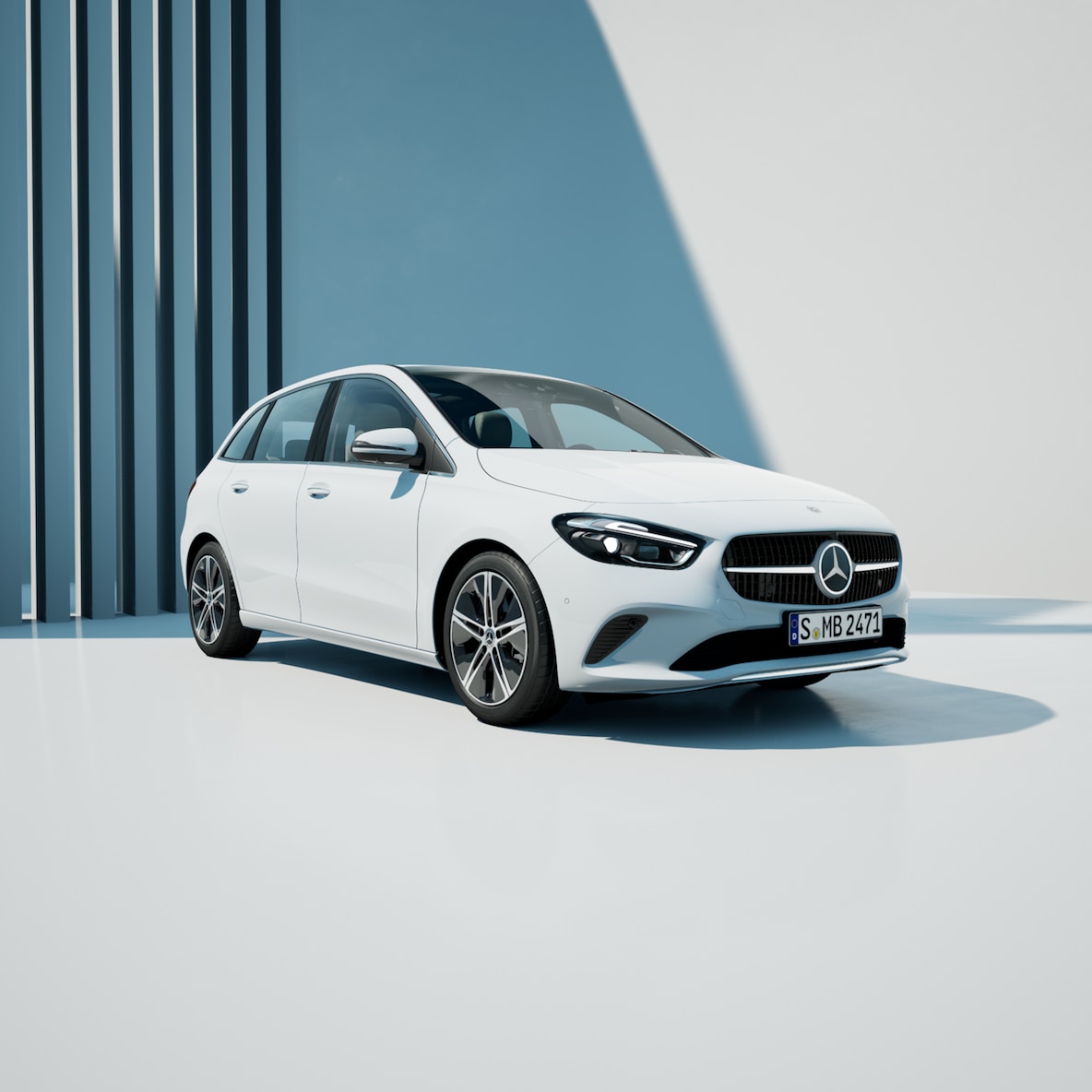 Mercedes-Benz Třídy B při pohledu zepředu.
