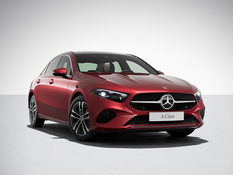Exteriér Třídy A Sedan od Mercedes-Benz s linií výbavy Progressive.