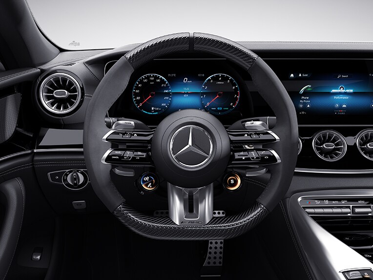Volant AMG Performance vozu Mercedes-AMG GT čtyřdveřové kupé.