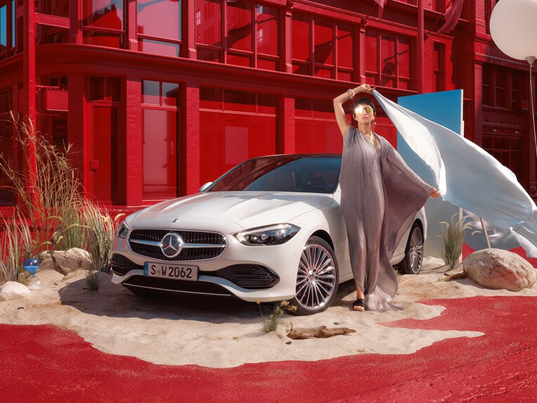 Příď modelu Mercedes-Benz Třída C sedan.