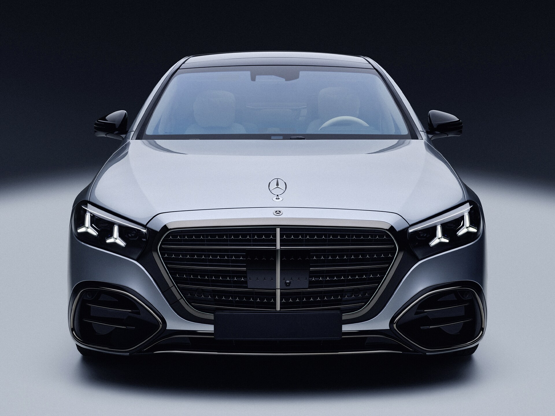 Staňte se součástí cesty nového vozu Mercedes-Benz Třídy&nbsp;S, které nás zavede na 140&nbsp;míst po celém světě.