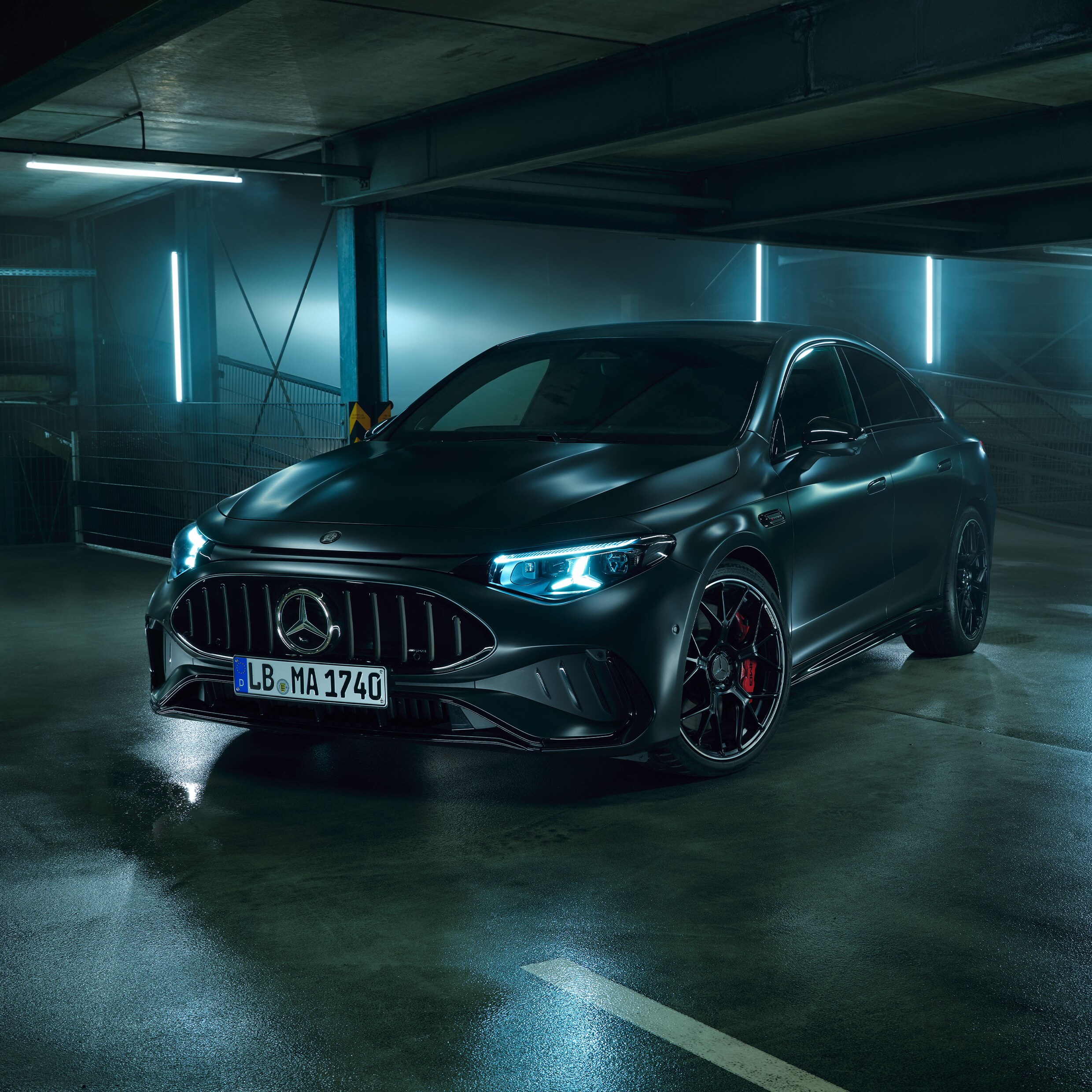 Zcela nový elektrický Mercedes-AMG CLA 45 4MATIC+.