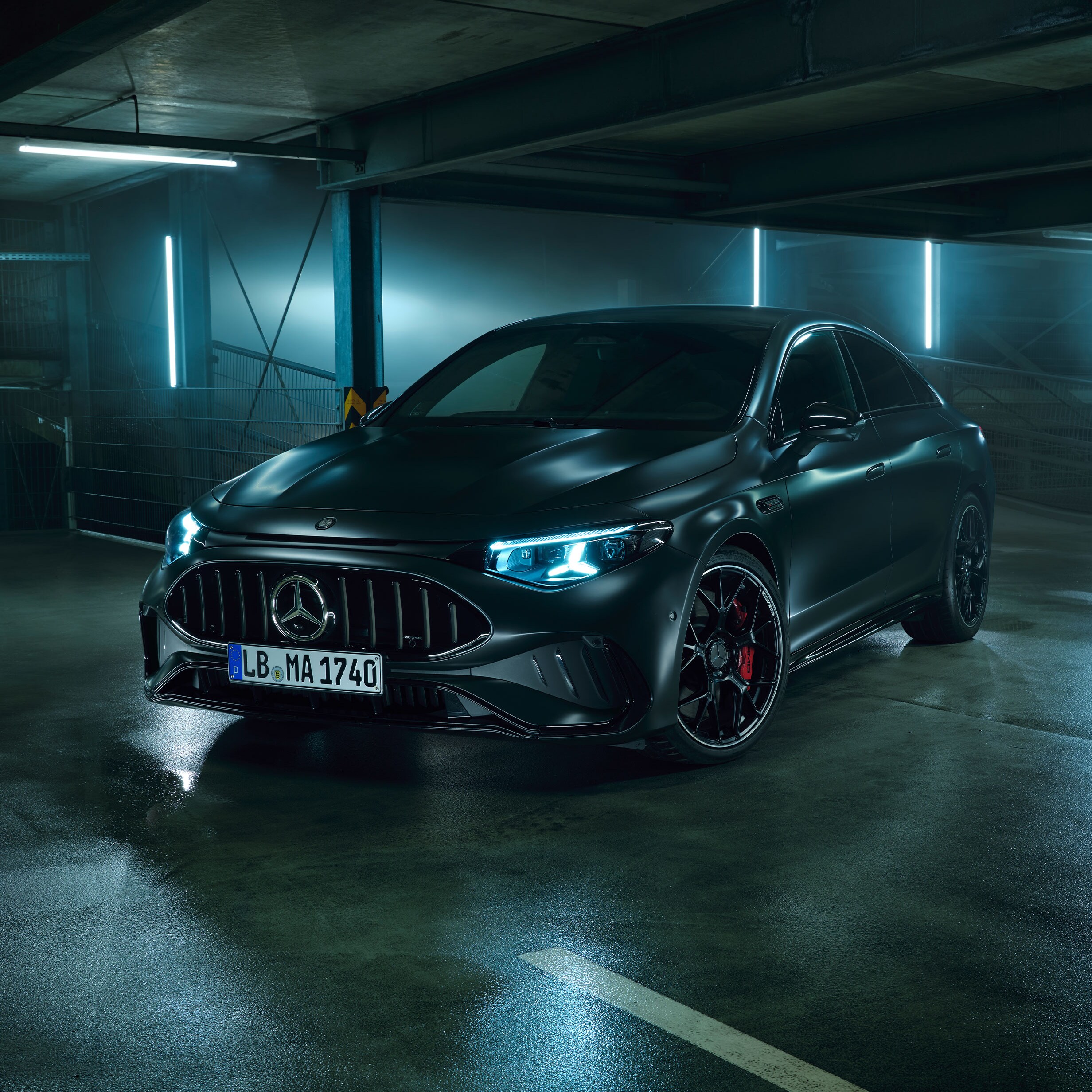 Zcela nový elektrický Mercedes-AMG CLA 45 4MATIC+.
