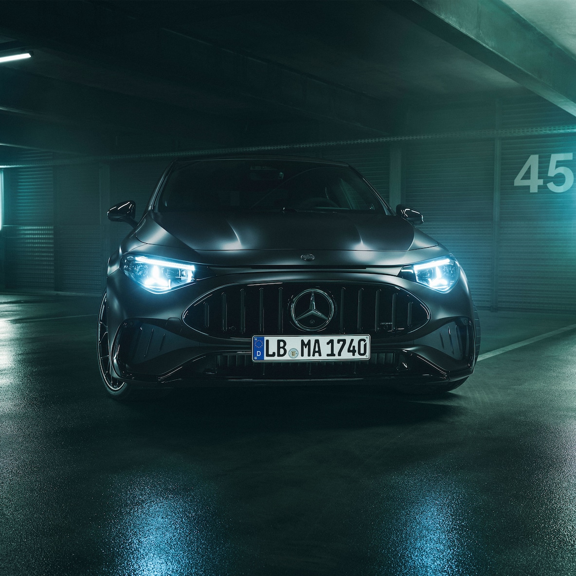 Příď specifická pro AMG nového modelu Mercedes-AMG CLA&nbsp;45 4MATIC+ electric.