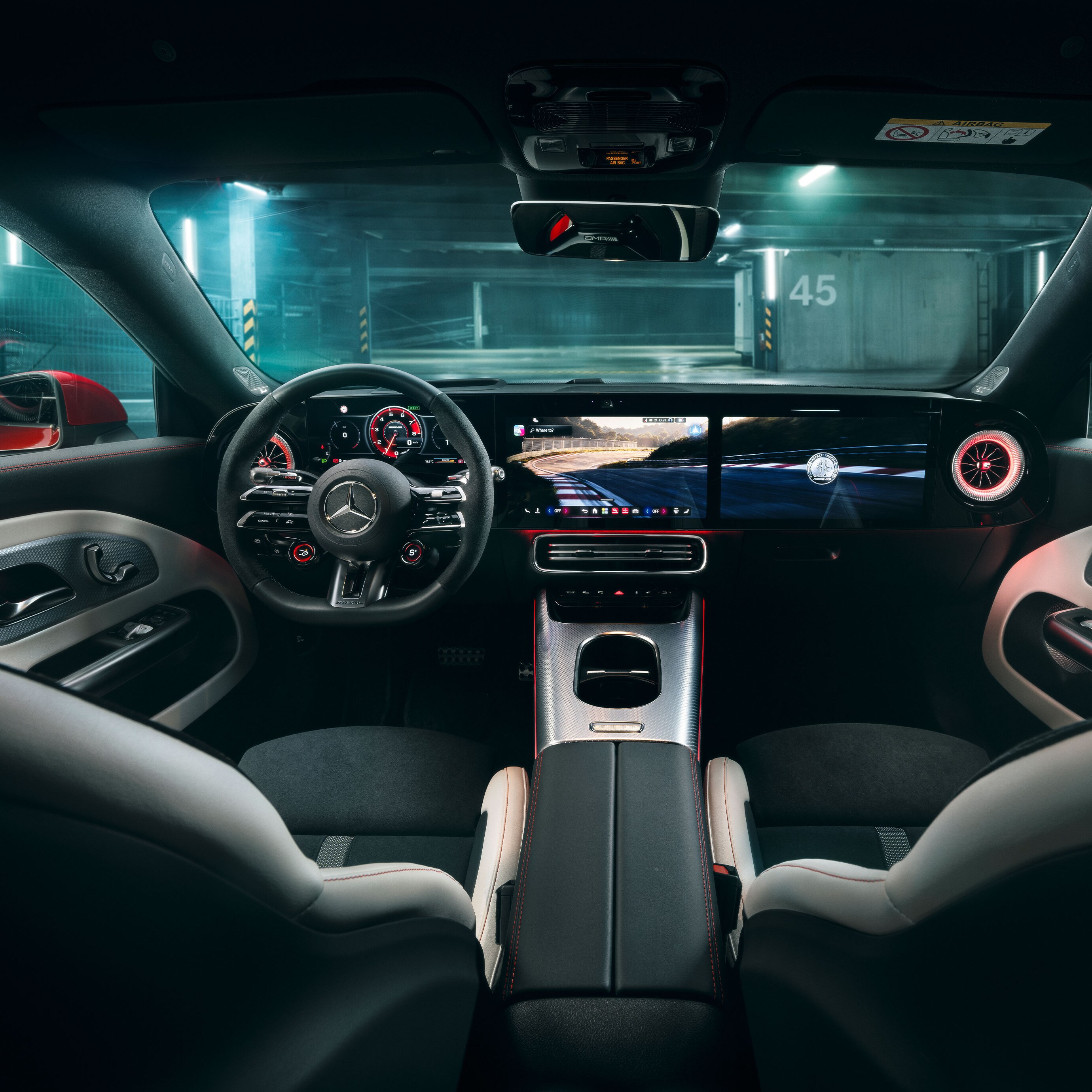 Interiér zcela nového elektrického Mercedes-AMG CLA 45 4MATIC+ Shooting Brake.