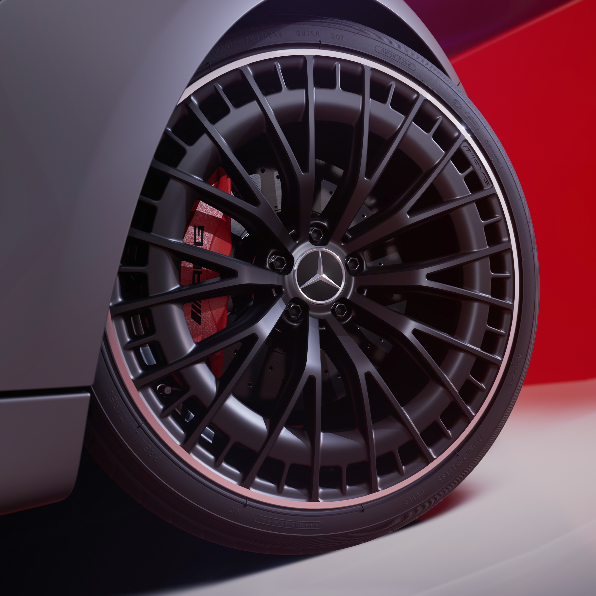 Detailní záběr na 20palcové kolo AMG z lehké slitiny (50,8 cm) (RTM, RTN) nebo kované kolo (RVQ, RVR, RVS).
