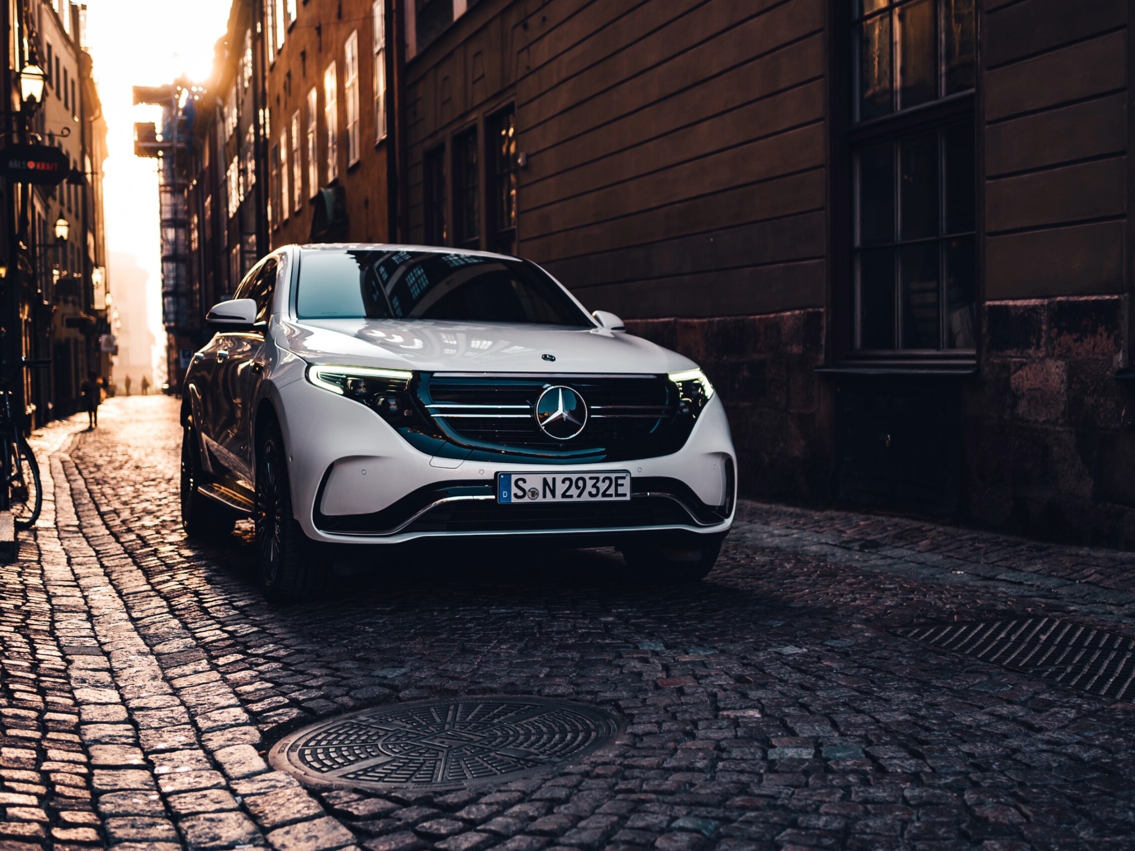 Najděte si ojeté vozidlo EQC SUV