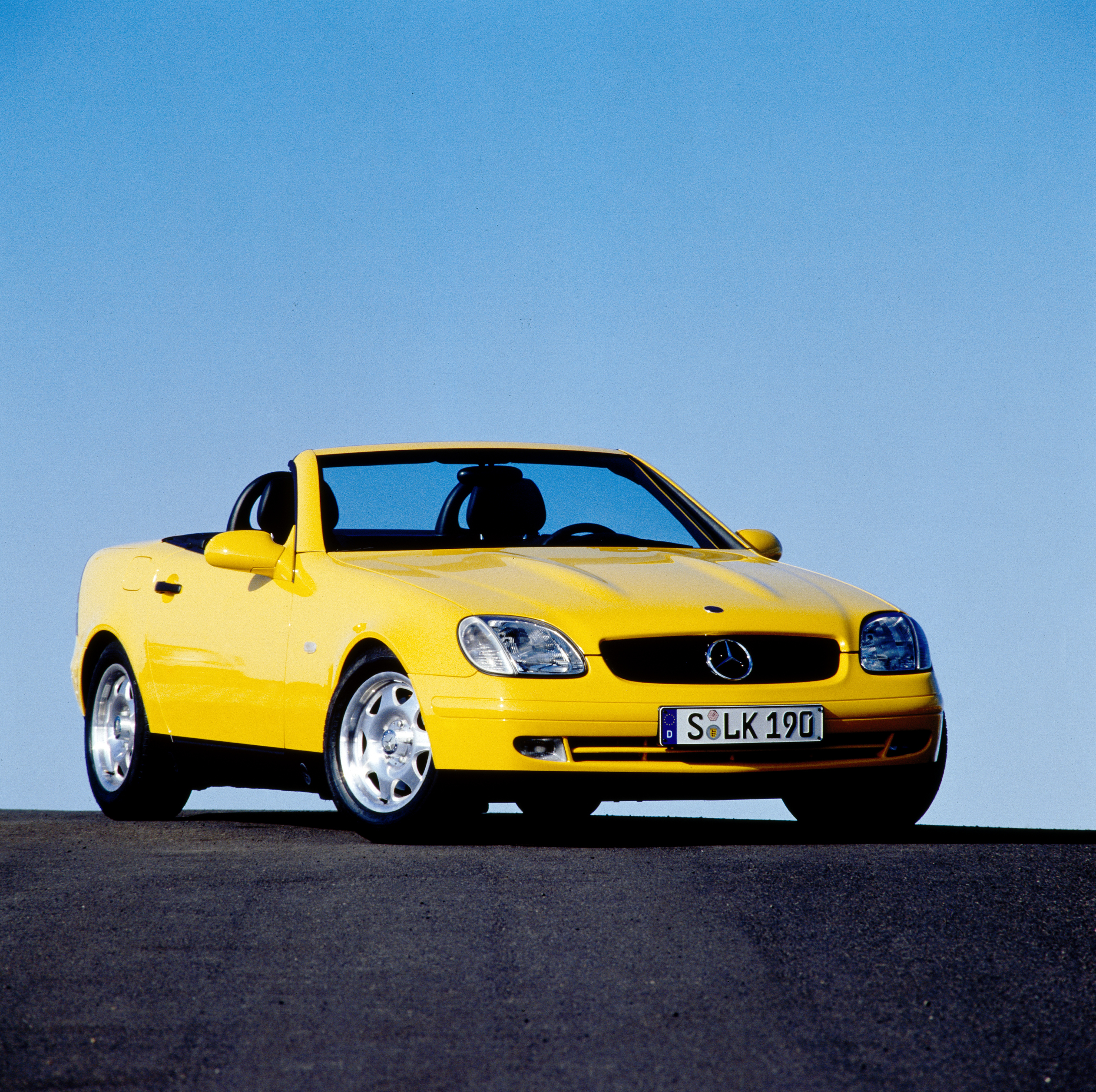 První generace SLK (R 170) z roku 1996 První generace SLK (R 170) z roku 1996