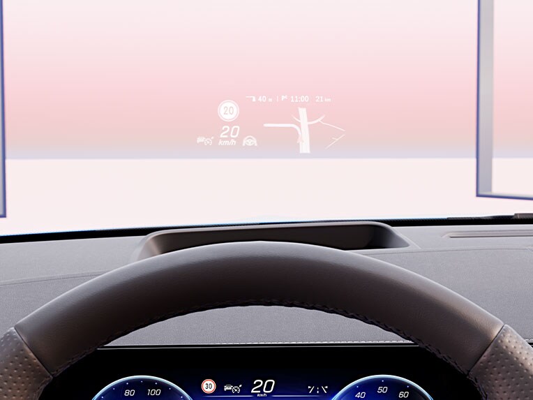 Head-up displej v novém EQA od Mercedes-Benz.