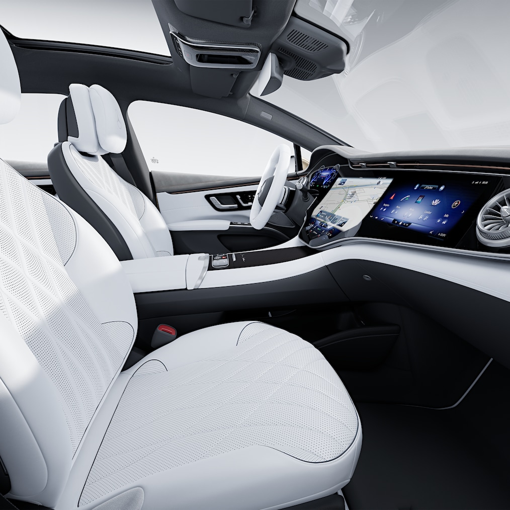 Různé výbavy programu MANUFAKTUR Mercedes-Benz.
