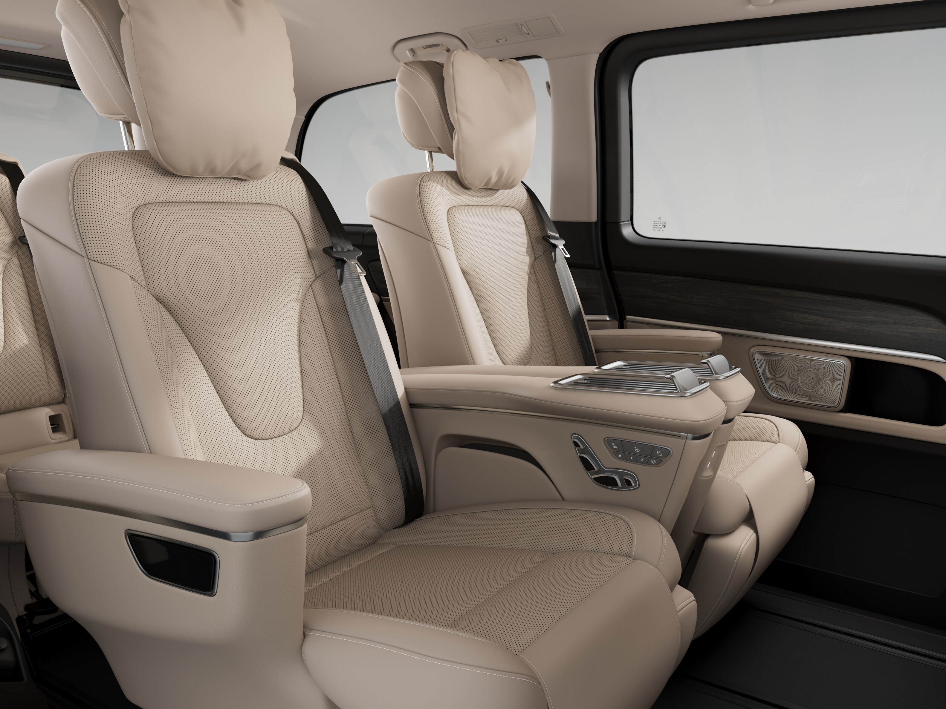 Luxusní sedadla v první řadě vlevo a vpravo vozidla Mercedes-Benz EQV.