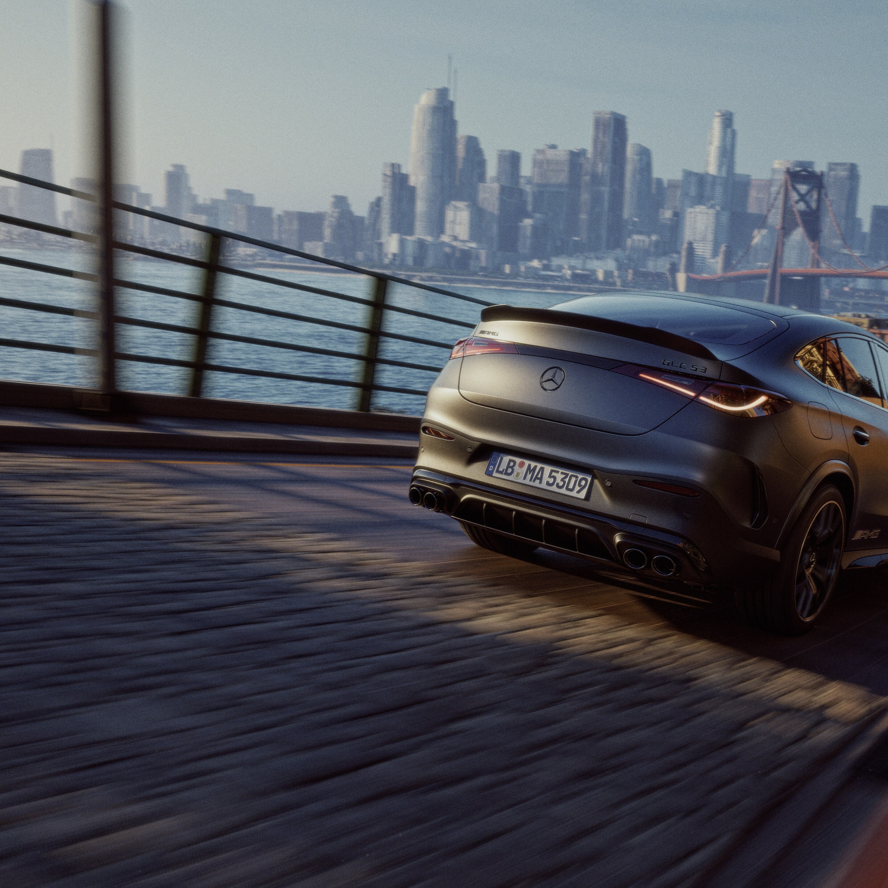 Výkon nového vozidla Mercedes-AMG GLC kupé.