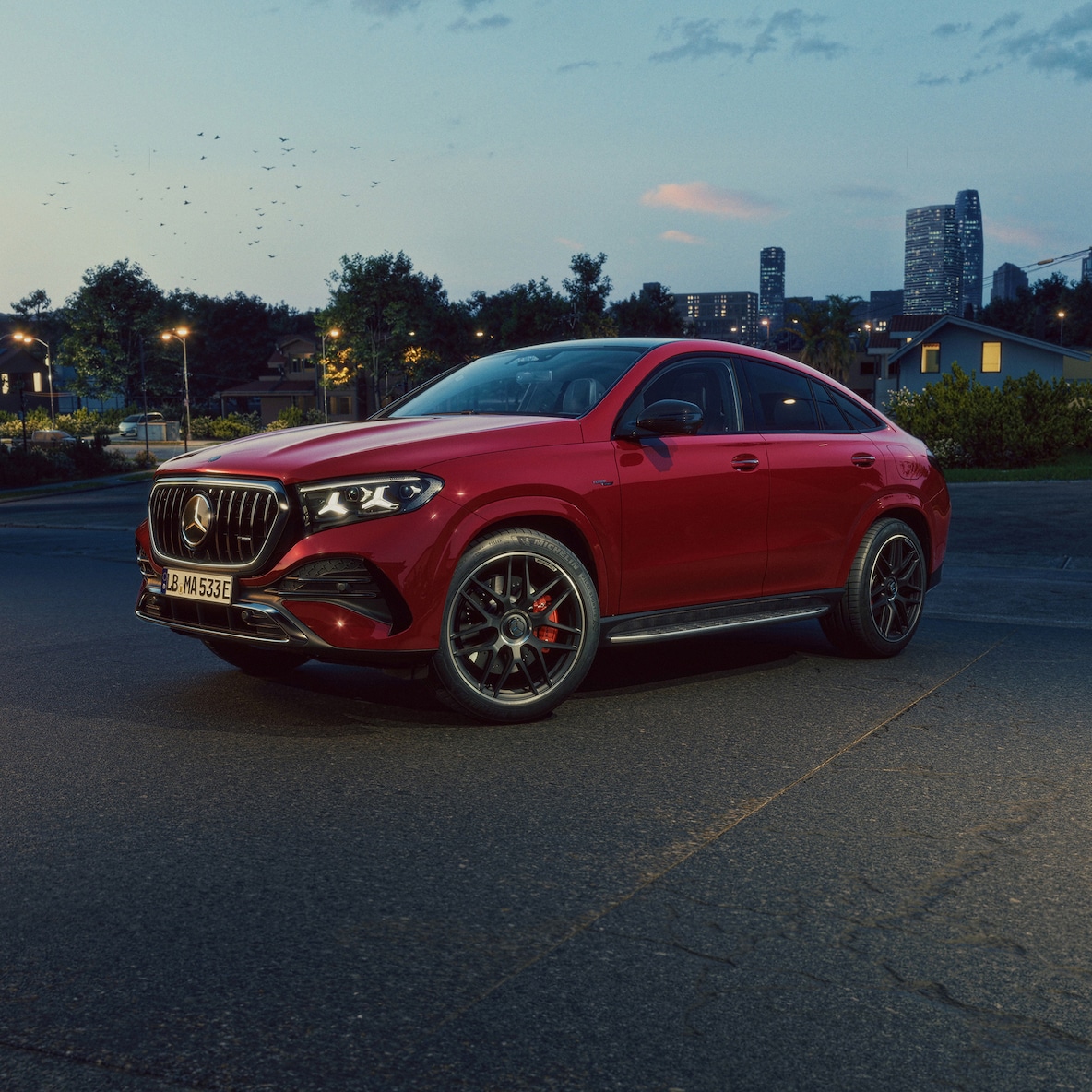 Sportovní design kupé vozu Mercedes-AMG GLE kupé.