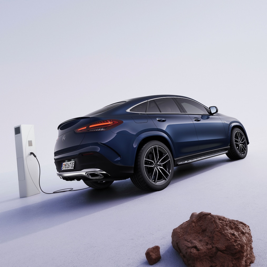 GLE 350 de 4MATIC s technologií hybridního pohonu EQ od Mercedes-Benz.