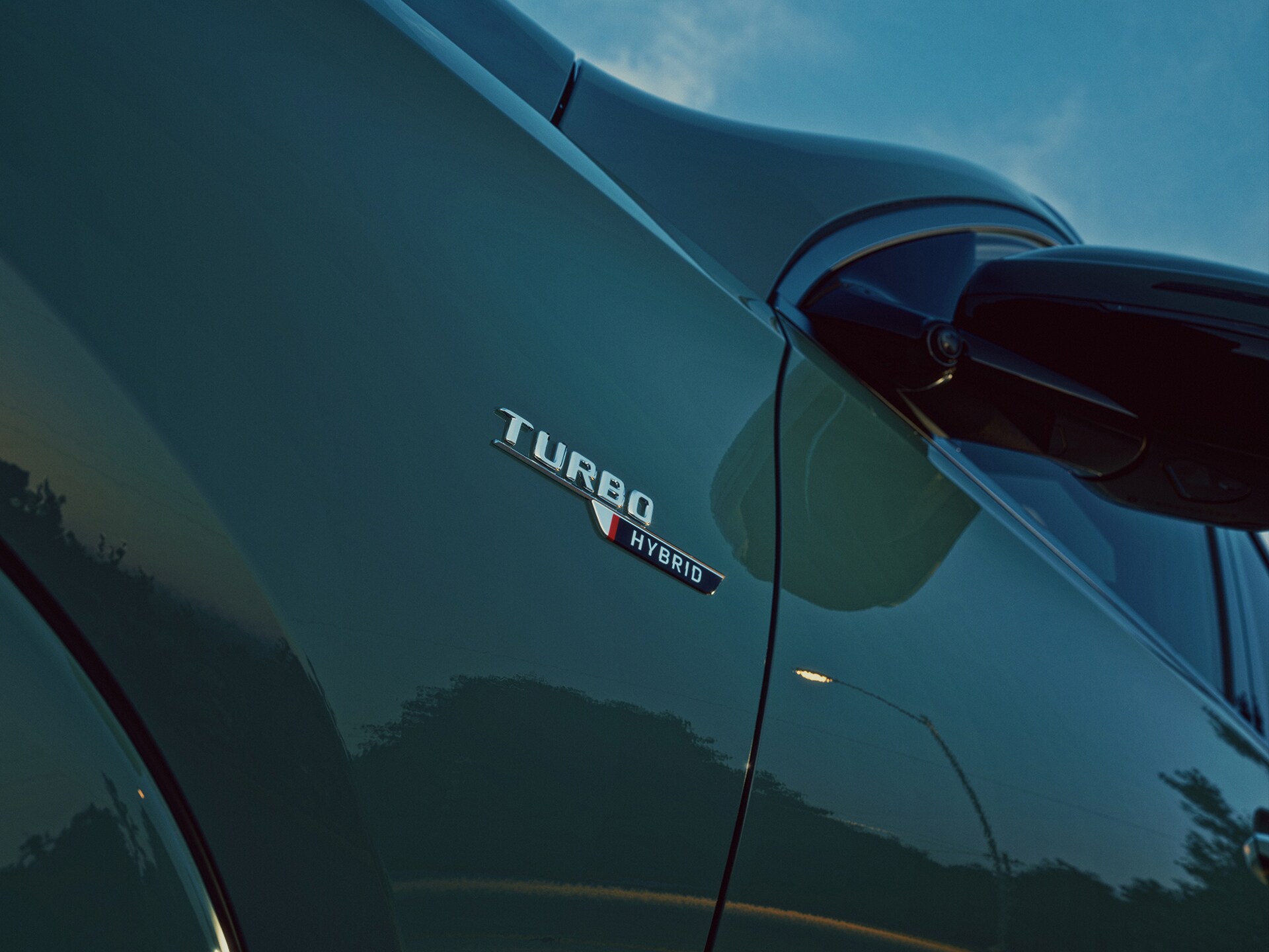 Nový Mercedes-AMG GLE 53 HYBRID 4MATIC+ SUV.