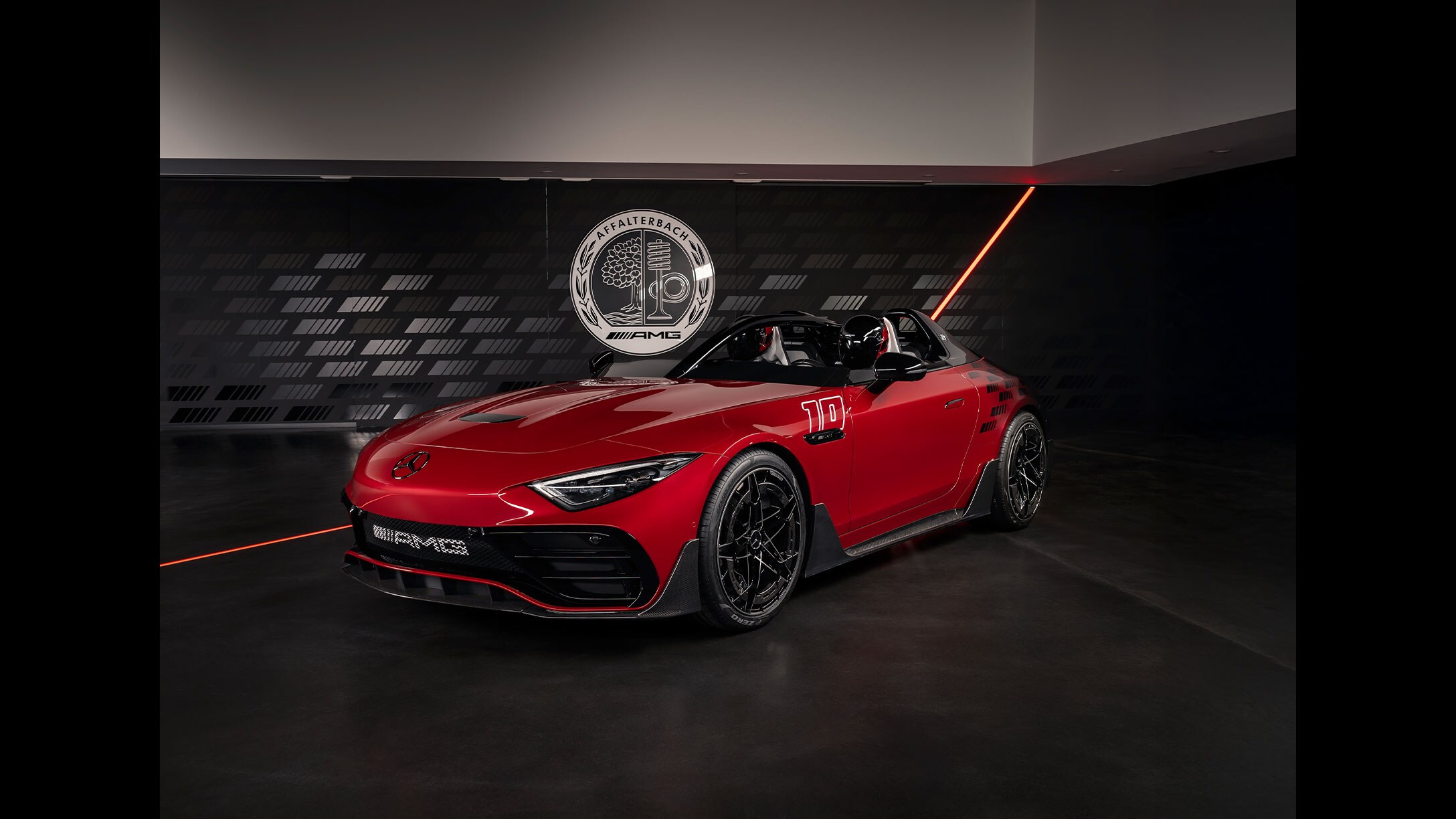 Koncepční vozidlo Mercedes-AMG PureSpeed.