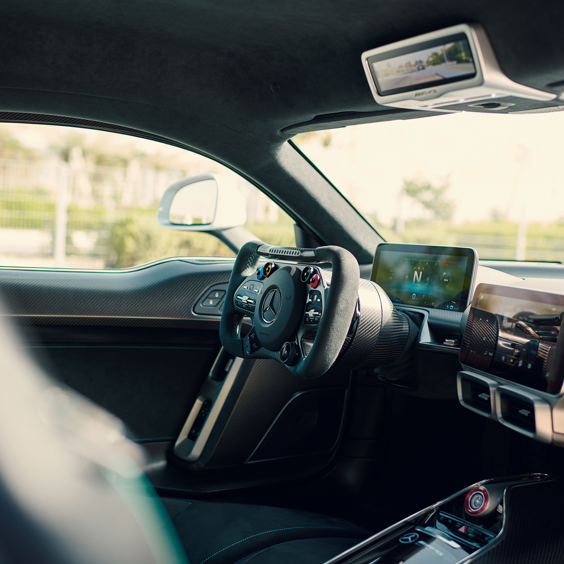 Interiér | ONE | Mercedes-AMG Interiér modelu ONE od Mercedes-AMG.