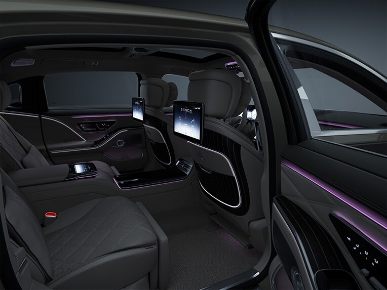 Interiér modelu Mercedes-Maybach Třída S se sadou MANUFAKTUR High-End.