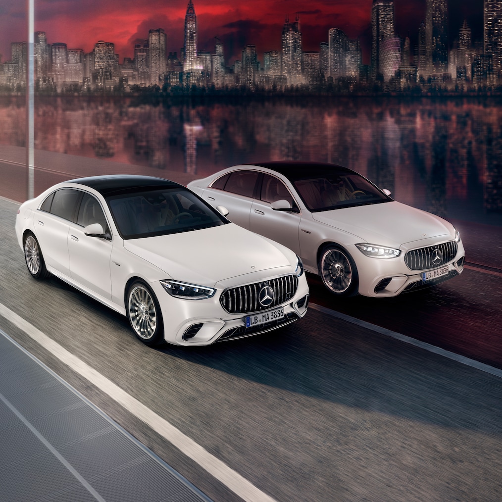 Další dynamický pohled na model Mercedes-AMG S 63 E PERFORMANCE (jízdní situace).
