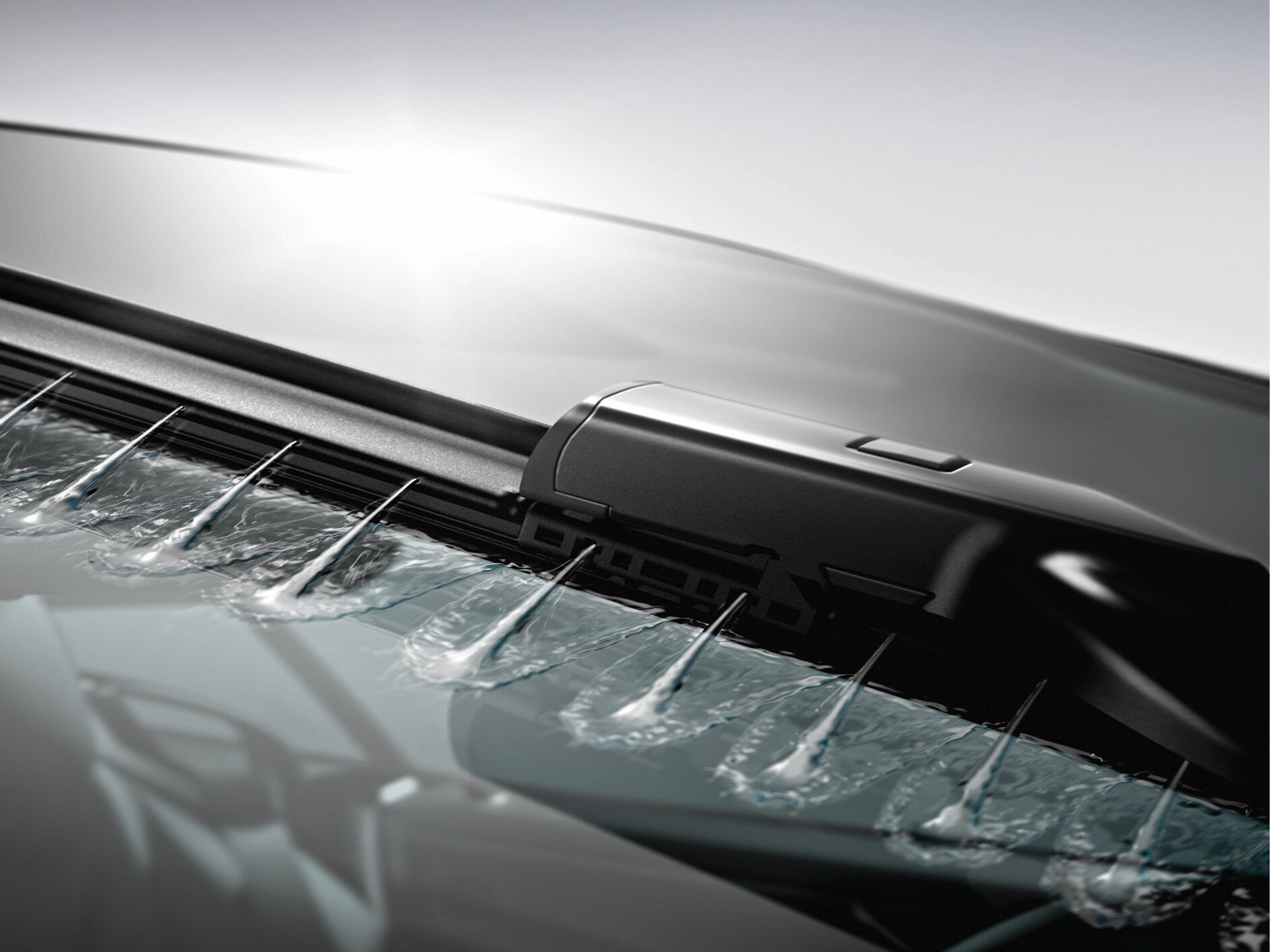 Kapalina do ostřikovačů je rozstřikována na čelní okno