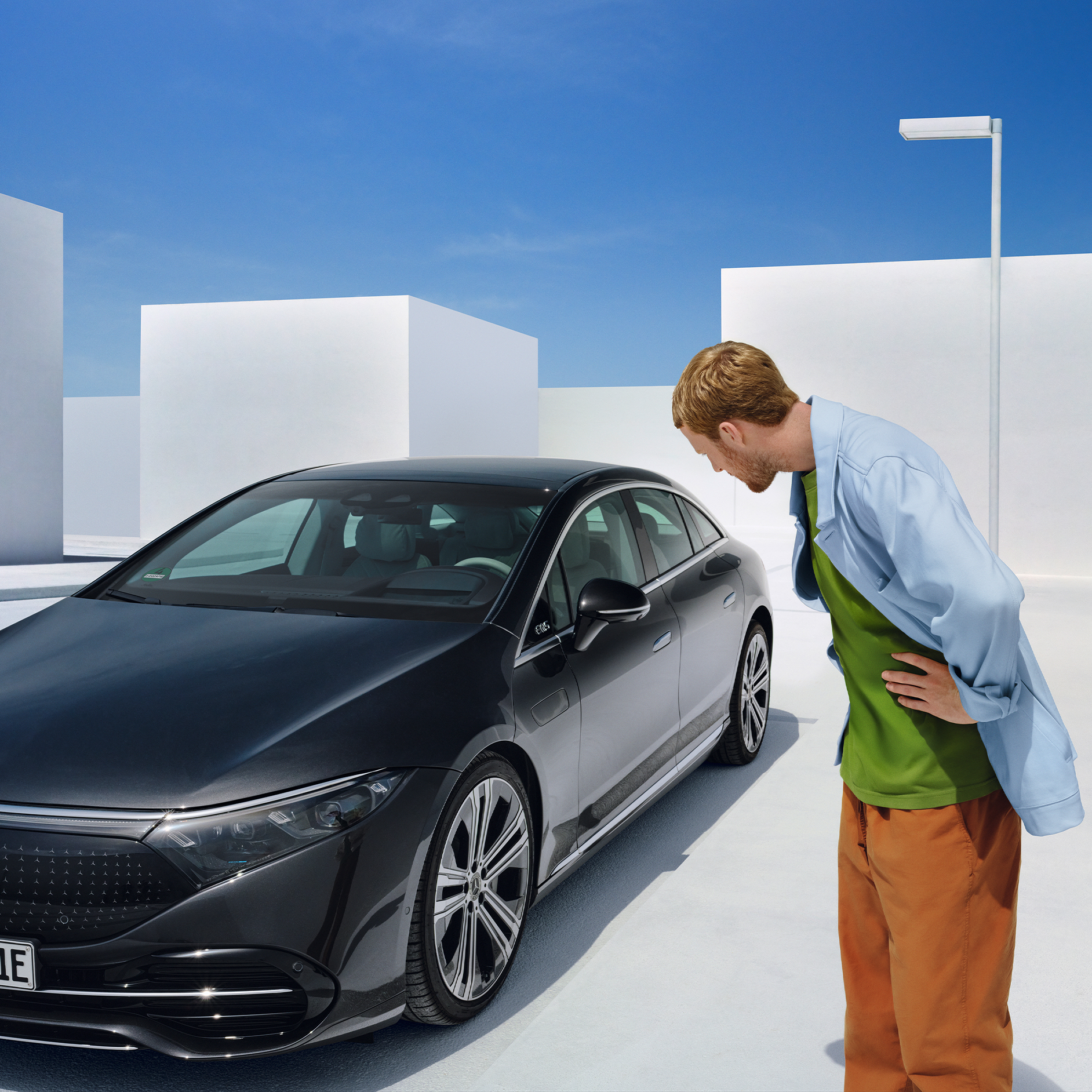 Řešení nehod a poruch | Standardní služby | Mercedes-Benz V případě poruchy se ve vozidle aktivuje nouzový asistent.