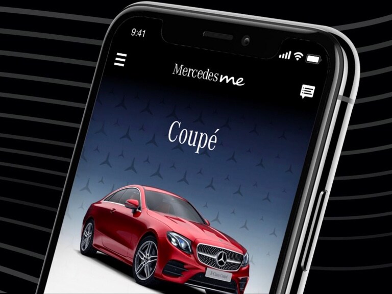 V aplikaci Mercedes-Benz na chytrém telefonu se zobrazí budoucí požadovaná vozidla Mercedes-Benz.