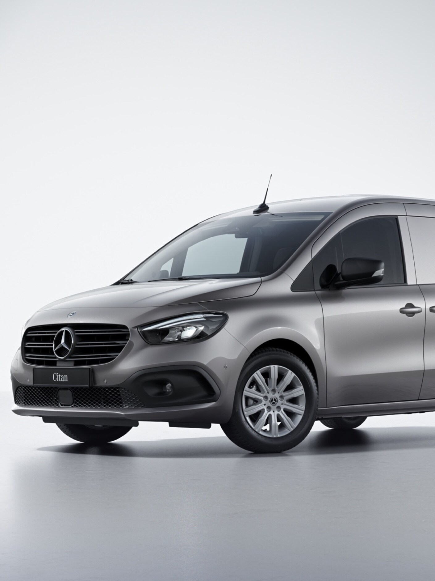 Digitální doplňky pro skříňovou dodávku Mercedes-Benz Citan.