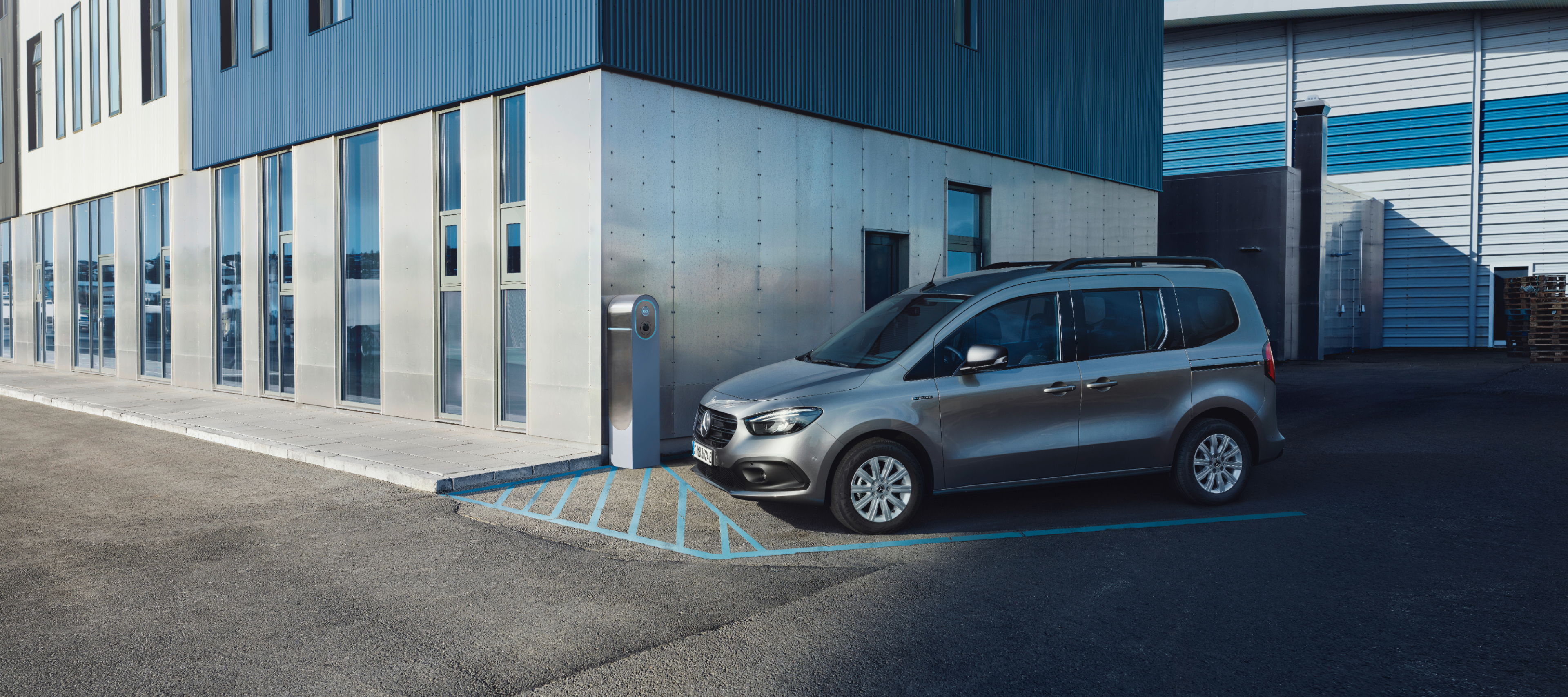 Porovnání vozidel | eCitan Tourer | Mercedes-Benz Mercedes-Benz eCitan Tourer.