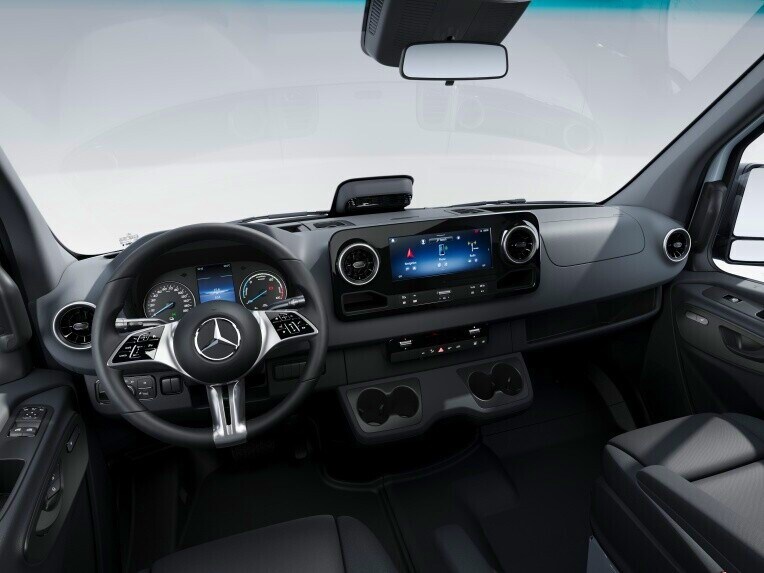 Kabina řidiče podvozku Mercedes-Benz eSprinter v linii výbavy PRO.