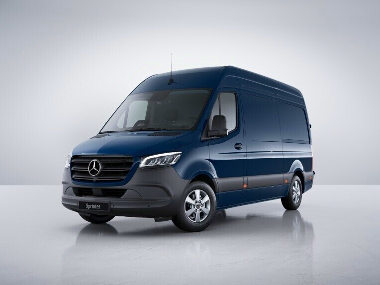 Skříňová dodávka Mercedes-Benz Sprinter v linii výbavy PRO.