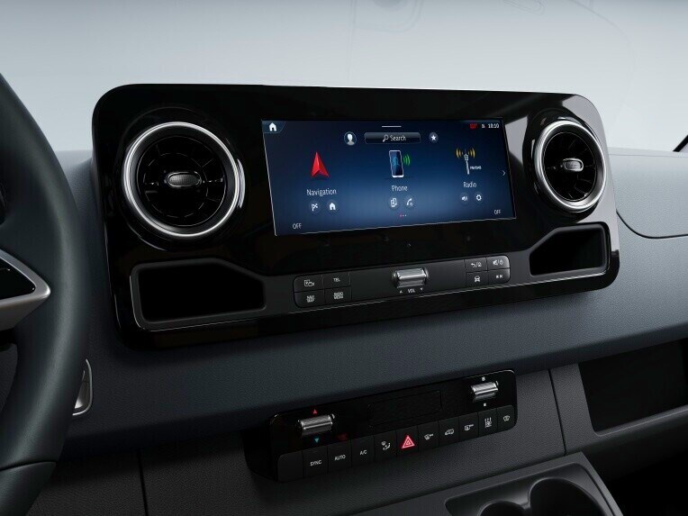 Se systémem MBUX (Mercedes-Benz User Experience) získáte inteligentní multimediální systém podporující rozšíření.