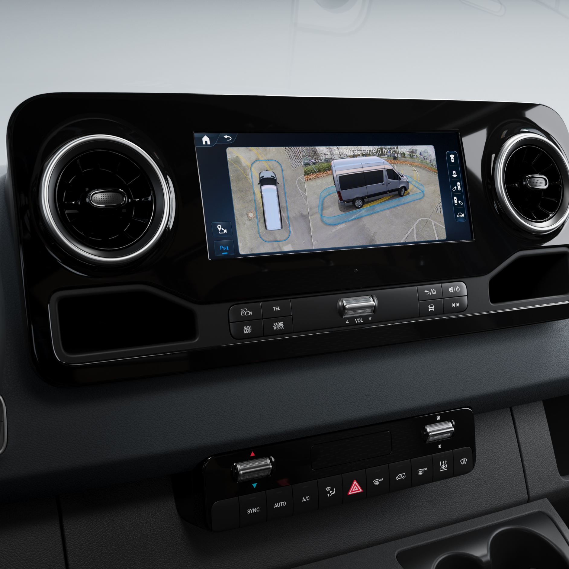 Multimediální systém MBUX | 3D náhled okolí vozidla | Mercedes-Benz 3D náhled okolí vozidla v multimediálním systému MBUX v dodávkovém vozidle Mercedes-Benz.