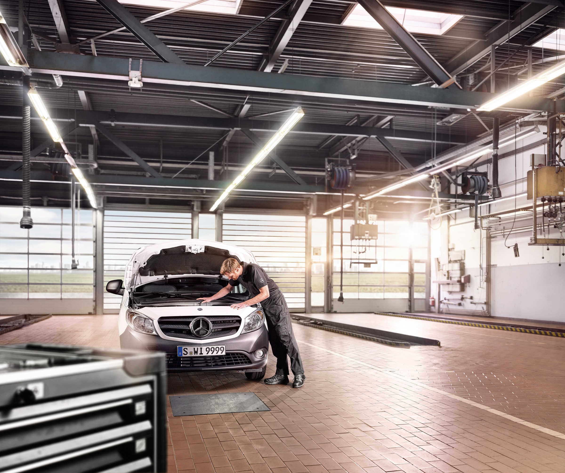 Mercedes-Benz ExpressService | Dodávková vozidla Mercedes-Benz Mercedes-Benz ExpressService