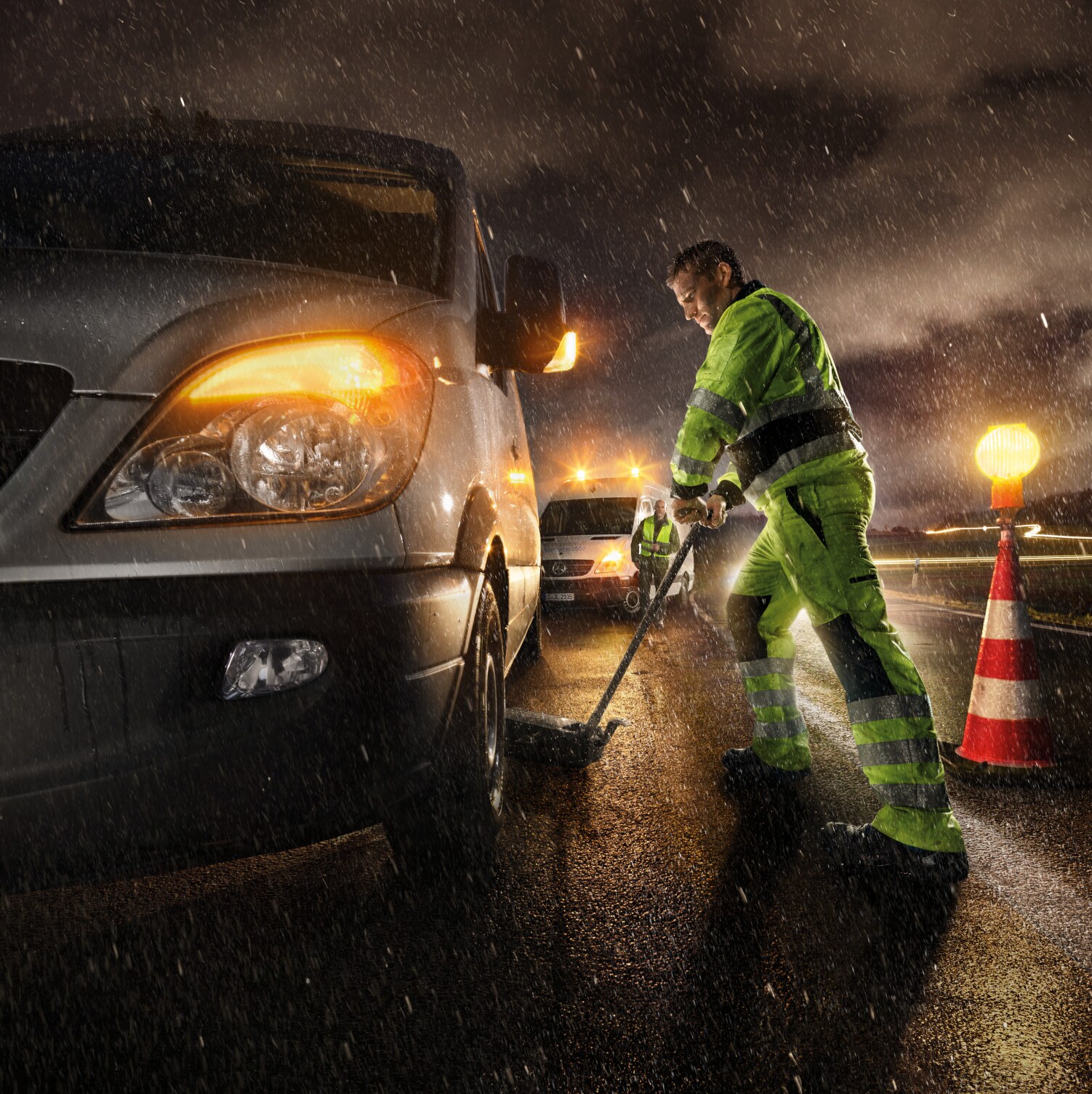Mercedes-Benz Service24h