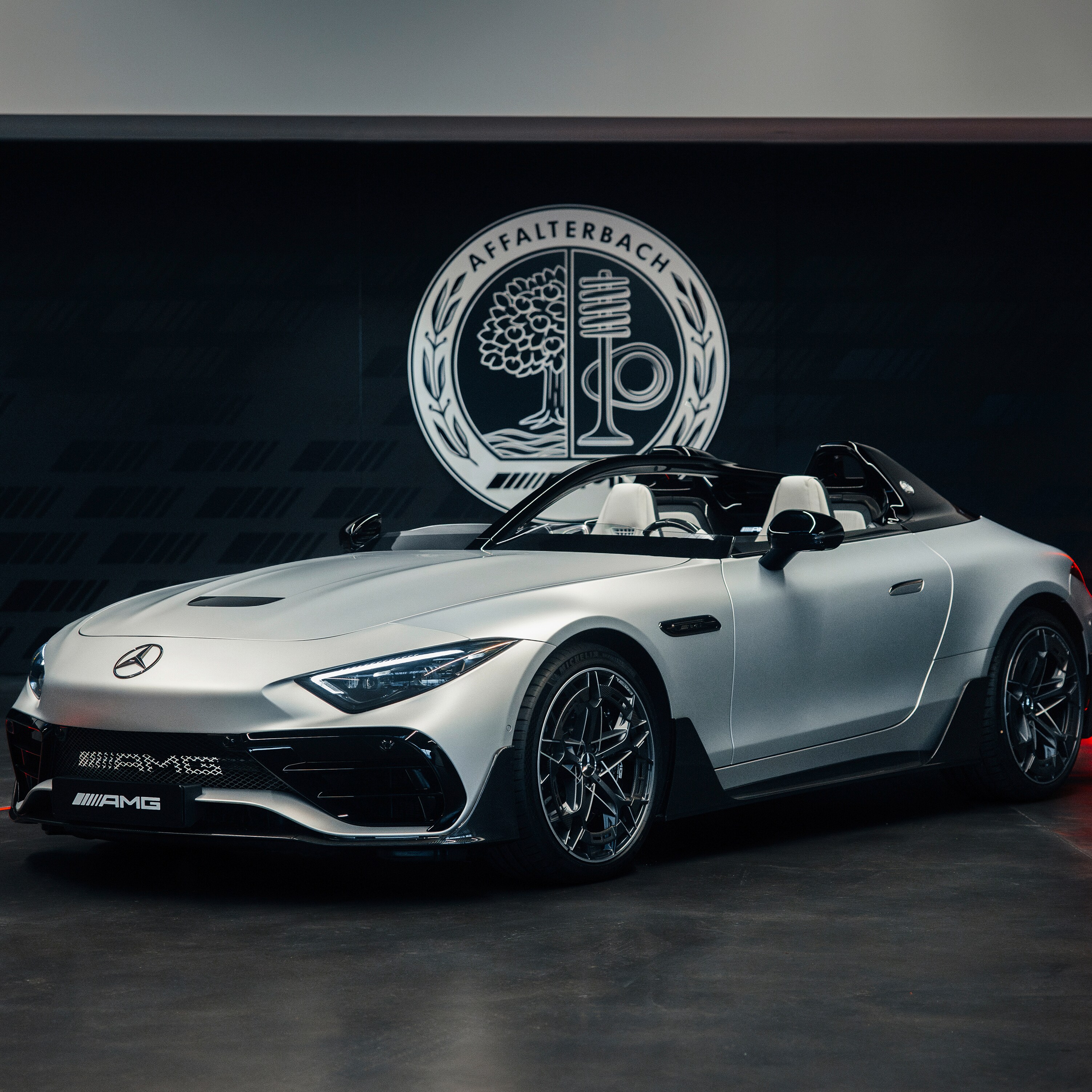 Mercedes-AMG PureSpeed | Tříčtvrteční přední pohled | Mercedes-AMG